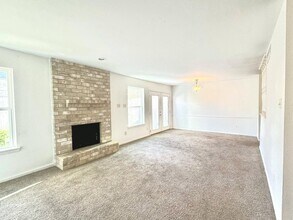 7932 Grow Ln in Houston, TX - Building Photo - Building Photo