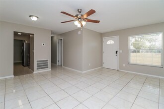 413 David St in Winter Springs, FL - Building Photo - Building Photo