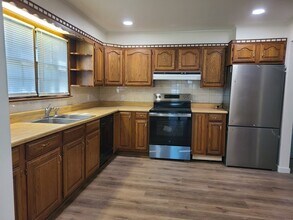 717 Seed St in Bridgeport, IL - Foto de edificio - Building Photo