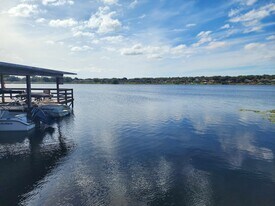 2792 Boardwalk Way in Tavares, FL - Building Photo