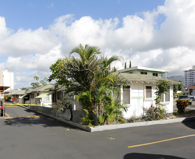 720 Kamoku St in Honolulu, HI - Building Photo - Building Photo