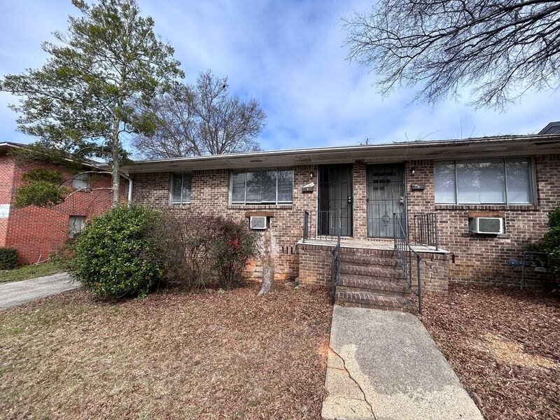 7736 Rugby Ave in Birmingham, AL - Building Photo