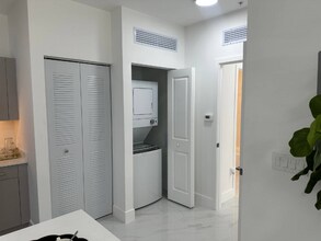 1451 W 29th St in Hialeah, FL - Building Photo - Building Photo