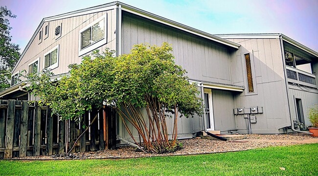 property at 4150 Monroe Dr