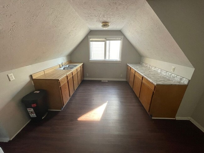 property at 321 S McKinley Ave