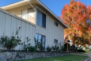 341 N Atlantic Blvd, Unit Available in Alhambra, CA - Building Photo