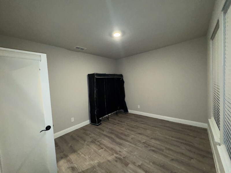 1400 Razorbill Rd in Denton, TX - Building Photo