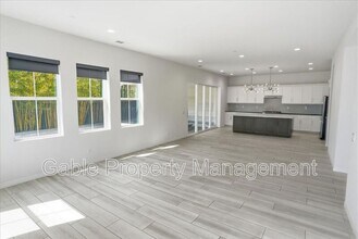 27623 Solana Wy in Santa Clarita, CA - Building Photo - Building Photo