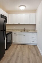 2724 Vandiver Dr in West Palm Beach, FL - Building Photo - Building Photo