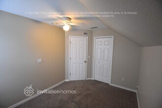 24526 Summer Wind Ct in Lutz, FL - Foto de edificio - Building Photo