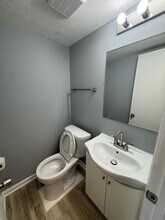 30 Apple Ln in Cincinnati, OH - Building Photo - Building Photo