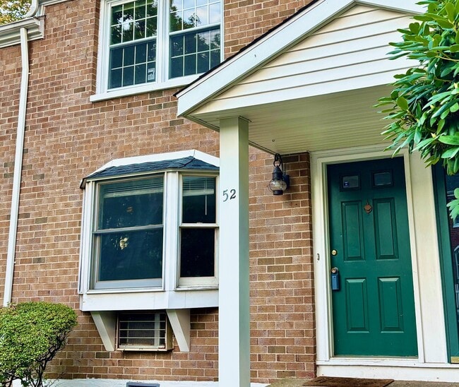 property at 245 Sunnyridge Ave