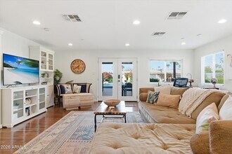 4715 N 68th St in Scottsdale, AZ - Building Photo - Building Photo