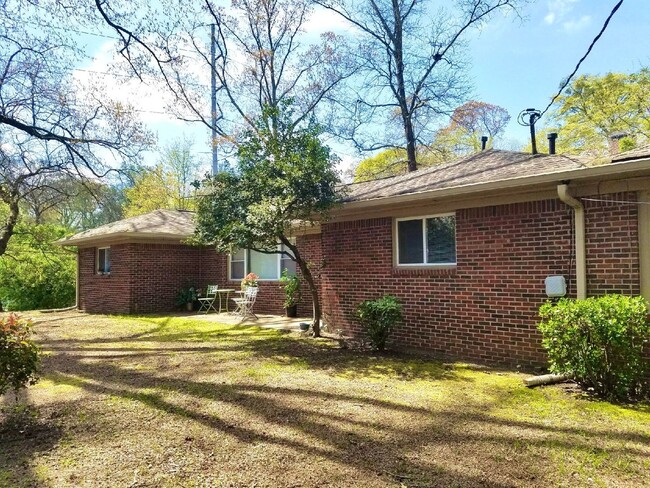 property at 2212 Adams Dr NW