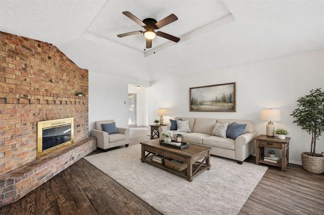 104 Mesa Dr in Glenn Heights, TX - Building Photo - Building Photo