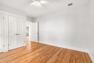 46 Winter St, Unit 2nd floor in Medford, MA - Building Photo - Building Photo