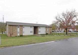 Haynes Garden Apartments in Nashville, TN - Building Photo - Building Photo