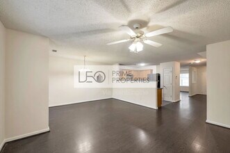 950 Parkway Rd in Union City, GA - Foto de edificio - Building Photo