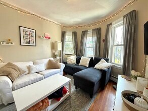 19 Howell St in Boston, MA - Building Photo - Building Photo