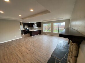 1806 Soto St in Oceanside, CA - Building Photo - Building Photo