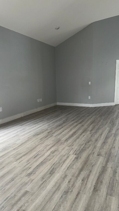 212 Purslane Pass in Davenport, FL - Building Photo