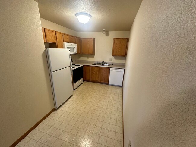 2401 Daws Dr in Bozeman, MT - Building Photo - Building Photo