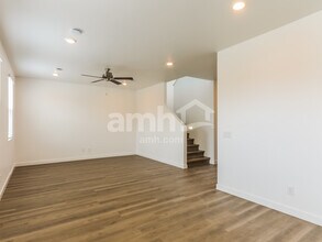 20177 W Thomas Rd in Buckeye, AZ - Foto de edificio - Building Photo