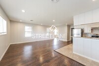 1102 Laurentide St photo'