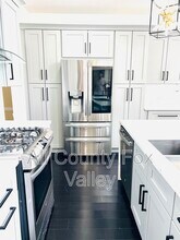 2080 Mark Cir in Bolingbrook, IL - Building Photo - Building Photo