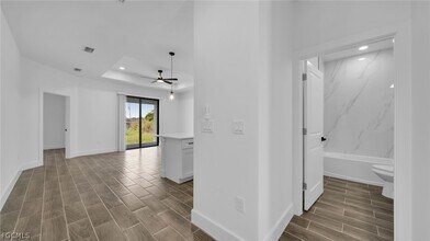 328 Gordon Ave S in Lehigh Acres, FL - Building Photo - Building Photo