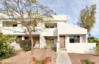 34177 Emily Way in Rancho Mirage, CA - Building Photo