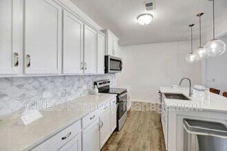 691 Snow Owl Dr in Summerville, SC - Building Photo - Building Photo