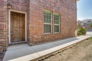 4661 Perthshire Ct in Plano, TX - Building Photo - Building Photo