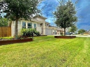 1349 Oyster Creek in Buda, TX - Building Photo - Building Photo
