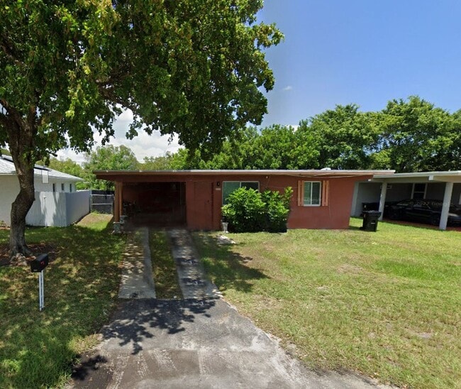 property at 1421 NW 3rd St