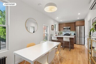 255 Carlton Ave in Brooklyn, NY - Building Photo - Building Photo