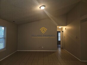 3643 Rock Maple Dr in Indianapolis, IN - Building Photo - Building Photo