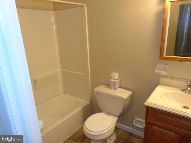 1155 York Rd in Warminster, PA - Building Photo - Building Photo