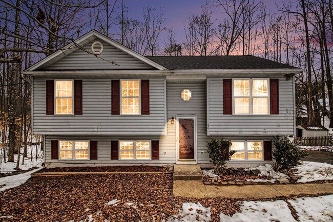 property at 66 Willow Branch Pl