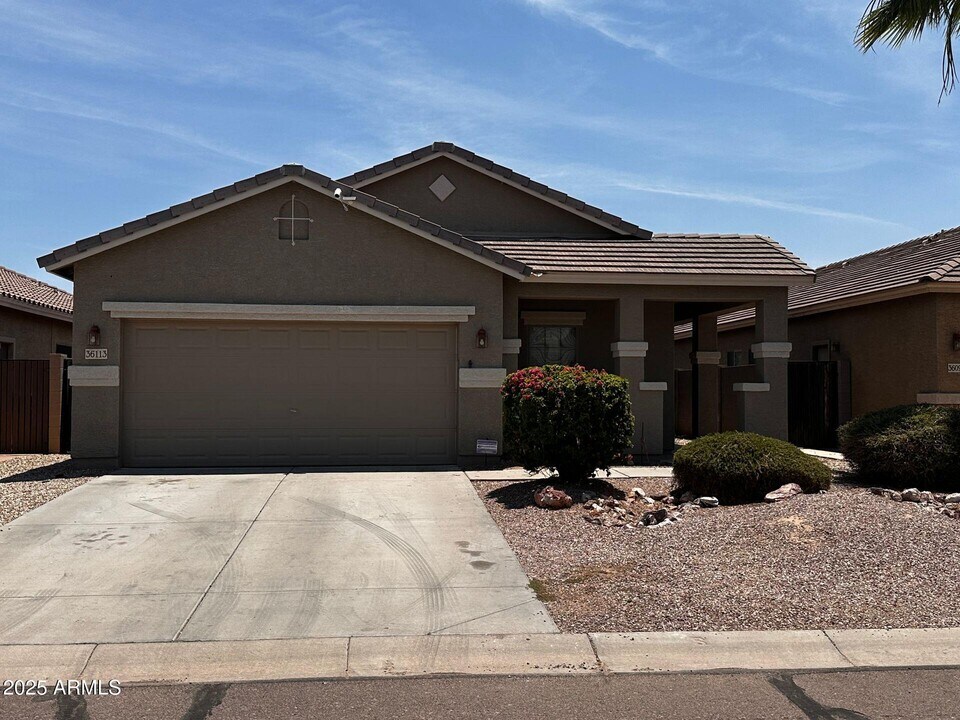 36113 N Mirandesa Dr in Queen Creek, AZ - Building Photo