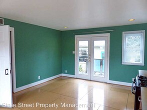 1705 Winsted Ln in Austin, TX - Building Photo - Building Photo