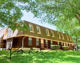 150 NW Zaun Ave in Blue Springs, MO - Building Photo