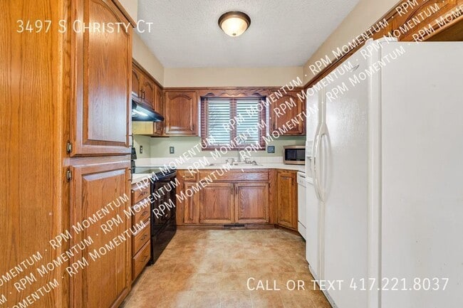 3497 S Christy Ct in Springfield, MO - Building Photo - Building Photo