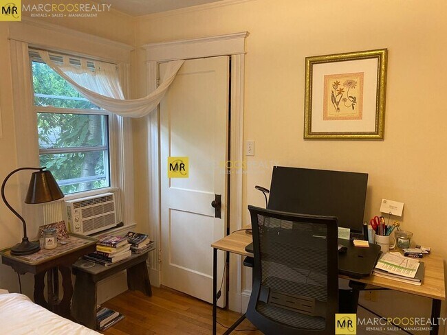 21 Sartwell Ave in Somerville, MA - Building Photo - Building Photo