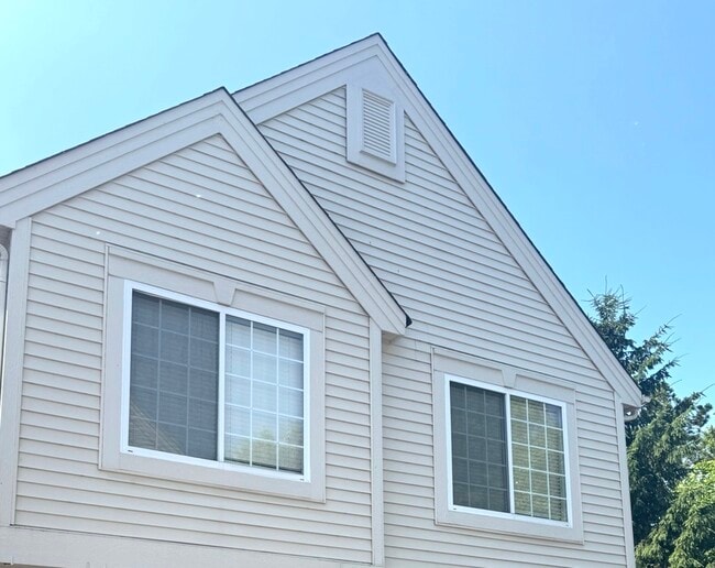property at 2013 Concord Dr