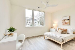 238 N Dillard St in Durham, NC - Building Photo