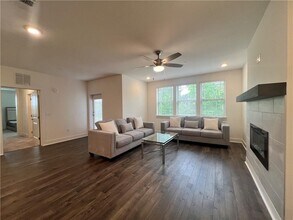 3351 Orwell Wy in Cumming, GA - Building Photo - Building Photo