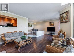 1200 Island Park Walk in Vancouver, BC - Building Photo - Building Photo