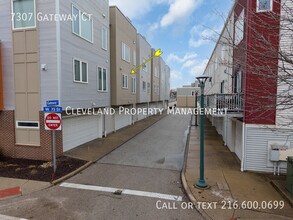 7307 Gateway Ct in Cleveland, OH - Building Photo - Building Photo