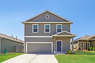2325 Forgetmenot Ln, Unit Shared Room- 1 Space in Pflugerville, TX - Building Photo